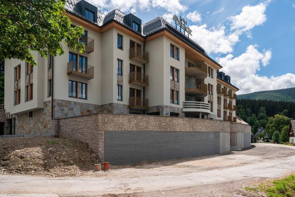 Residence Koubek - Utulny Apartman S Vyhledem A Parkovanim Špindlerŭv Mlýn Luaran gambar
